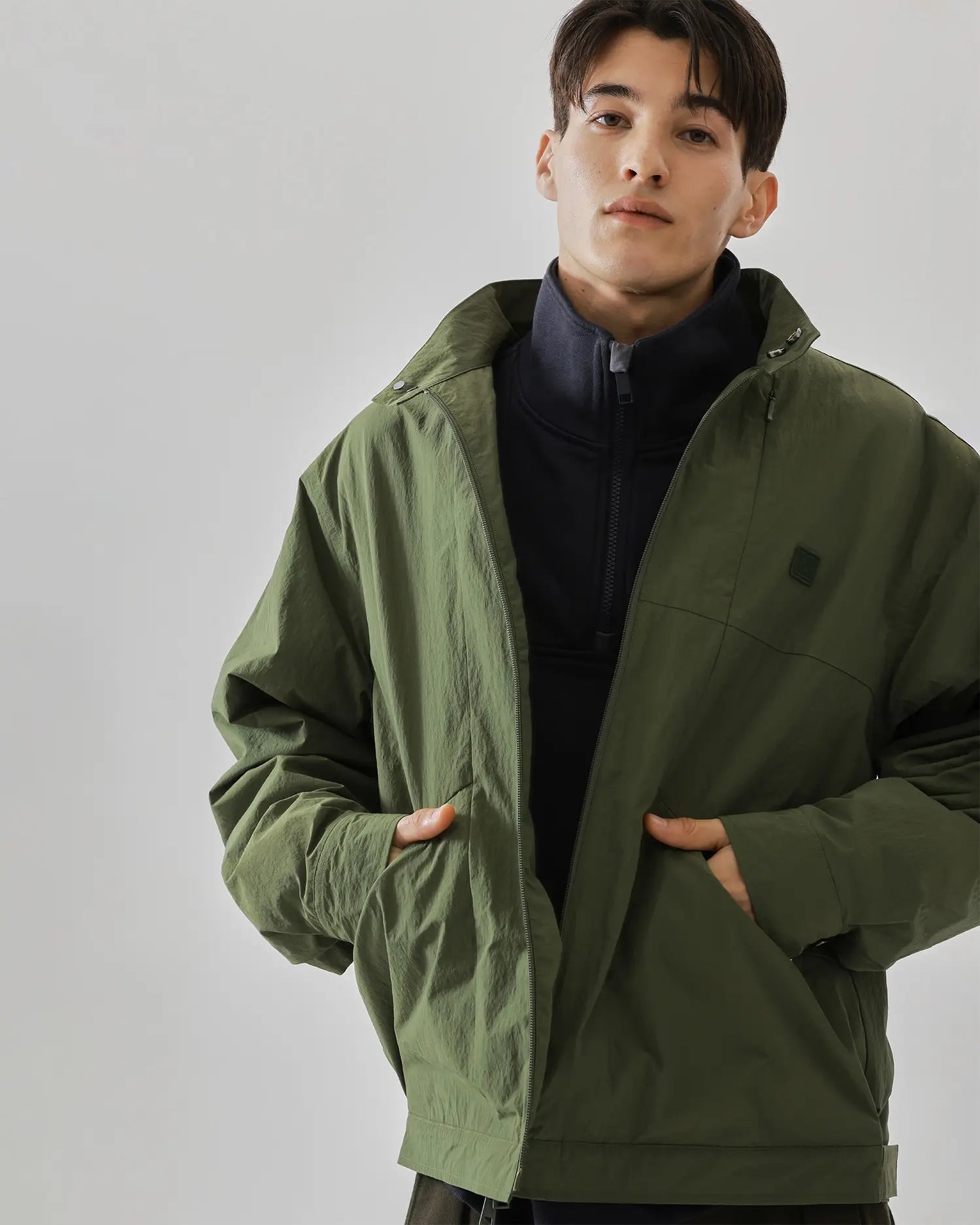 Men's Crew Jacket in Military Green 06 #military-green
