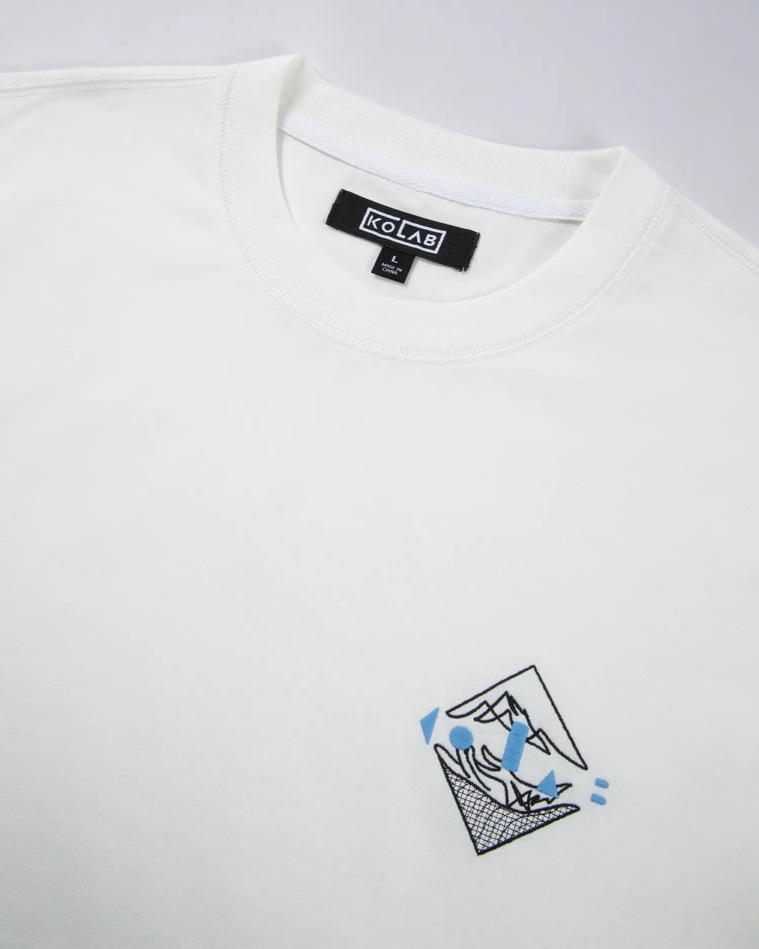 T-Shirt mit gesticktem Wappen für Damen