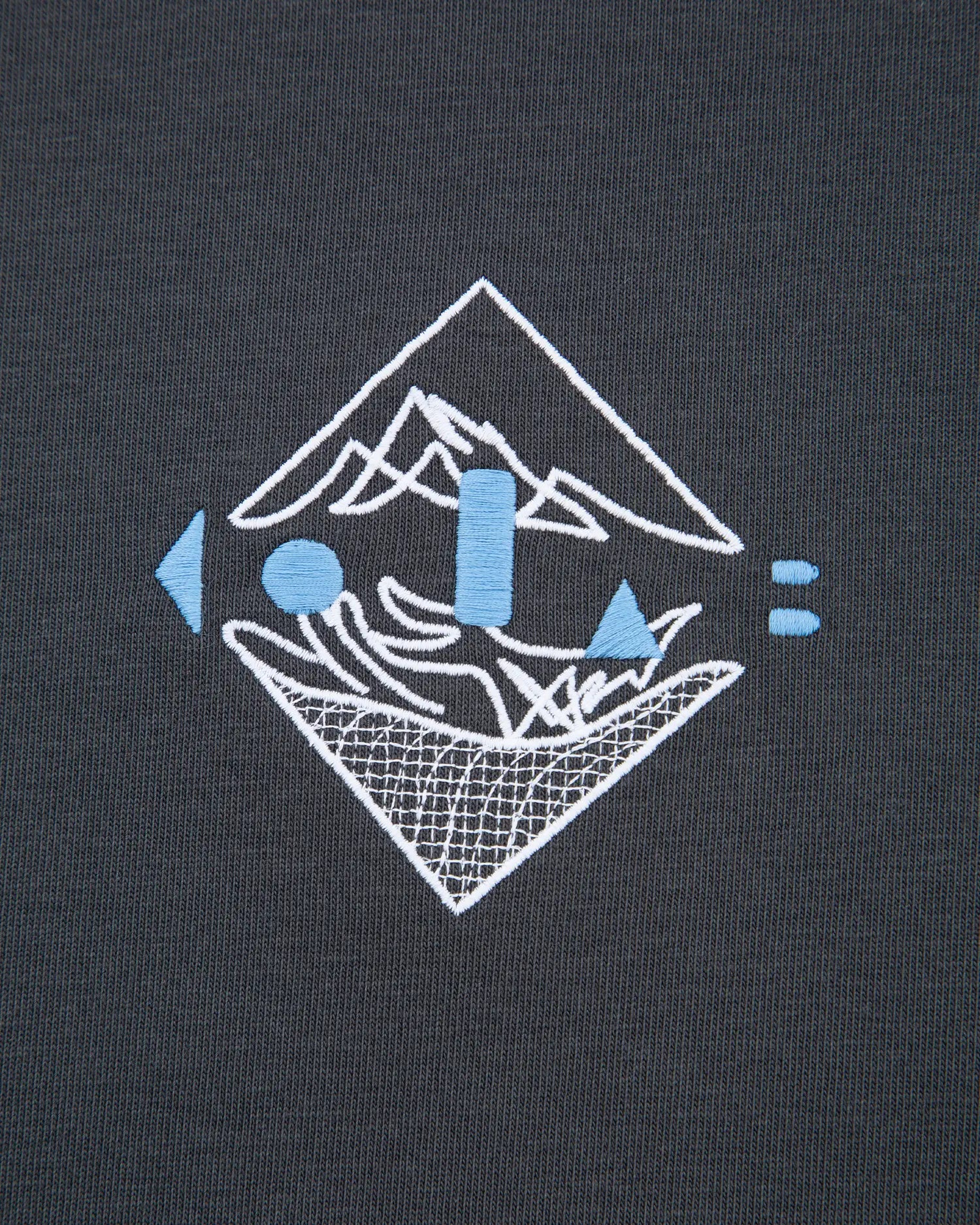 T-Shirt mit gesticktem Wappen für Herren