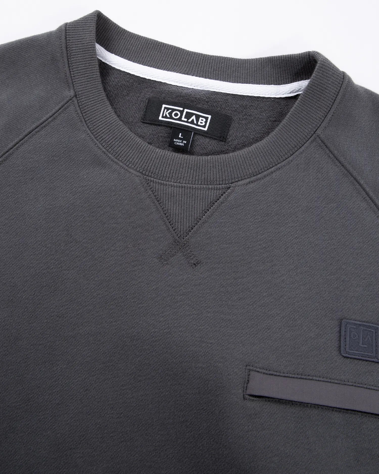 Sweatshirt mit Rundhalsausschnitt und Stoffmischung